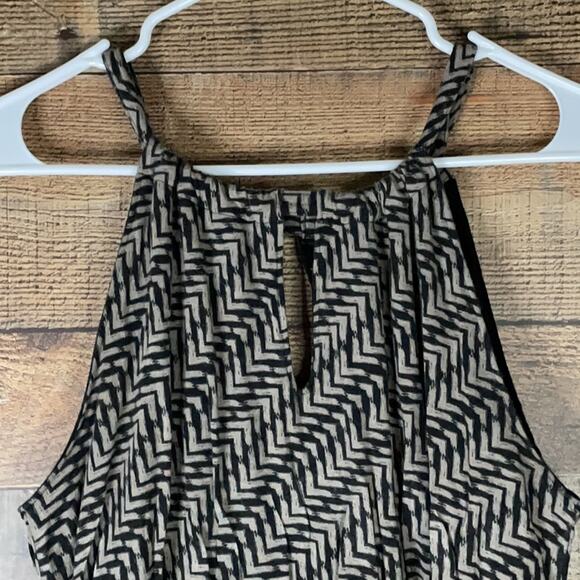 Banana Republic Tribal Tank Top Shelf Bra Keyhole Neck Size Small - Picture 3 of 11